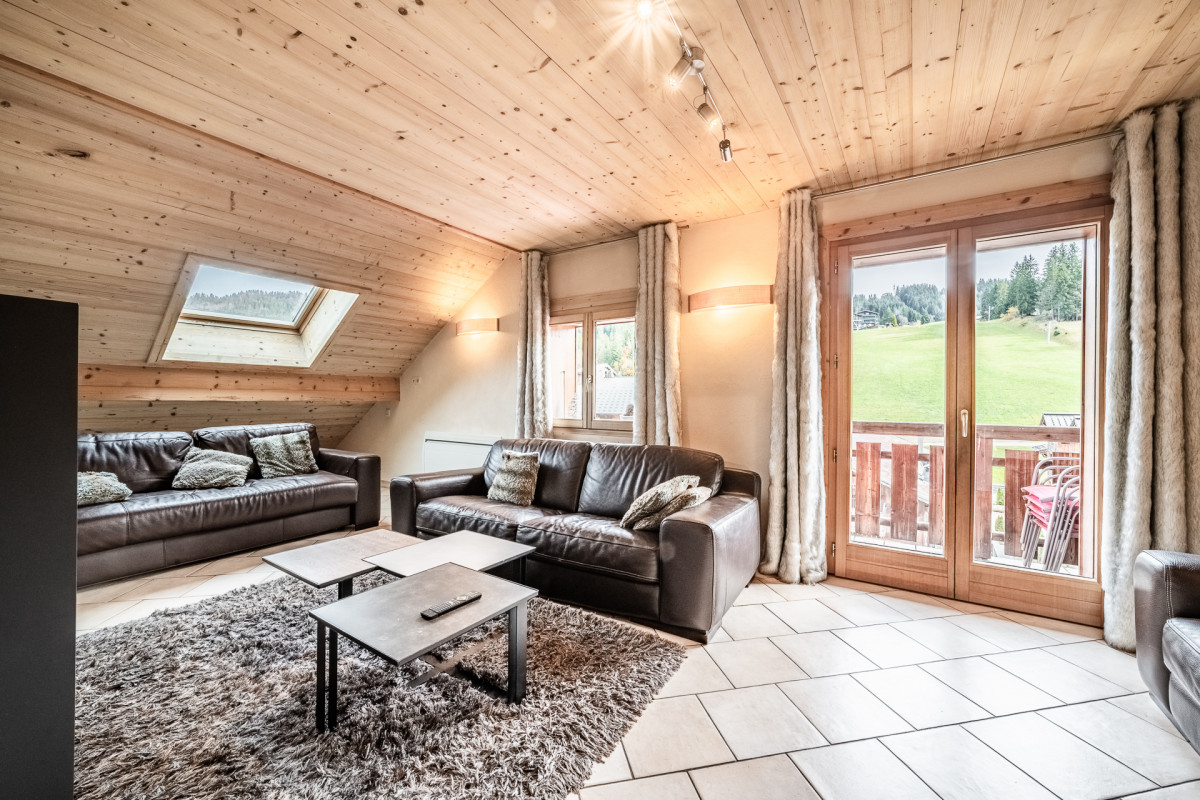 Azalees-7-salon-location-appartement-chalet-Les-Gets