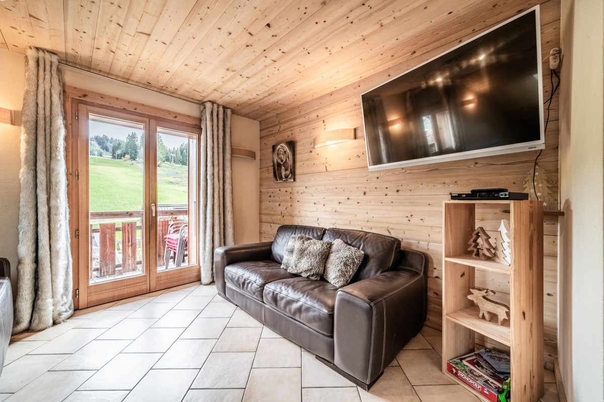 Azalees-7-salon-location-appartement-chalet-Les-Gets