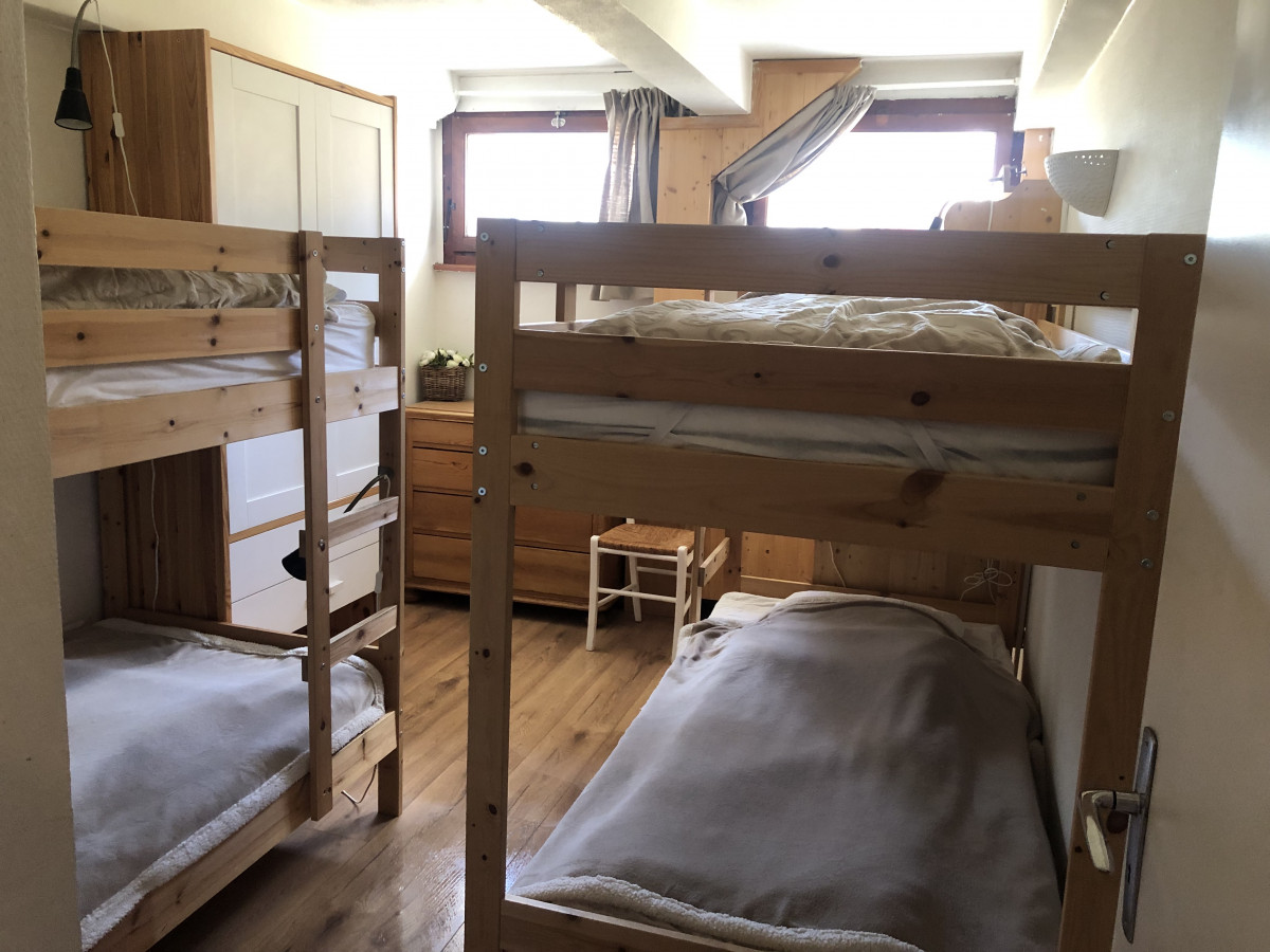 caribou-chambre-location-chalet-appartement-Les-Gets