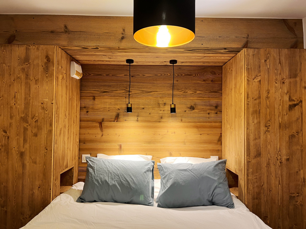 Carmine-A201-chambre-double-location-appartement-chalet-Les-Gets