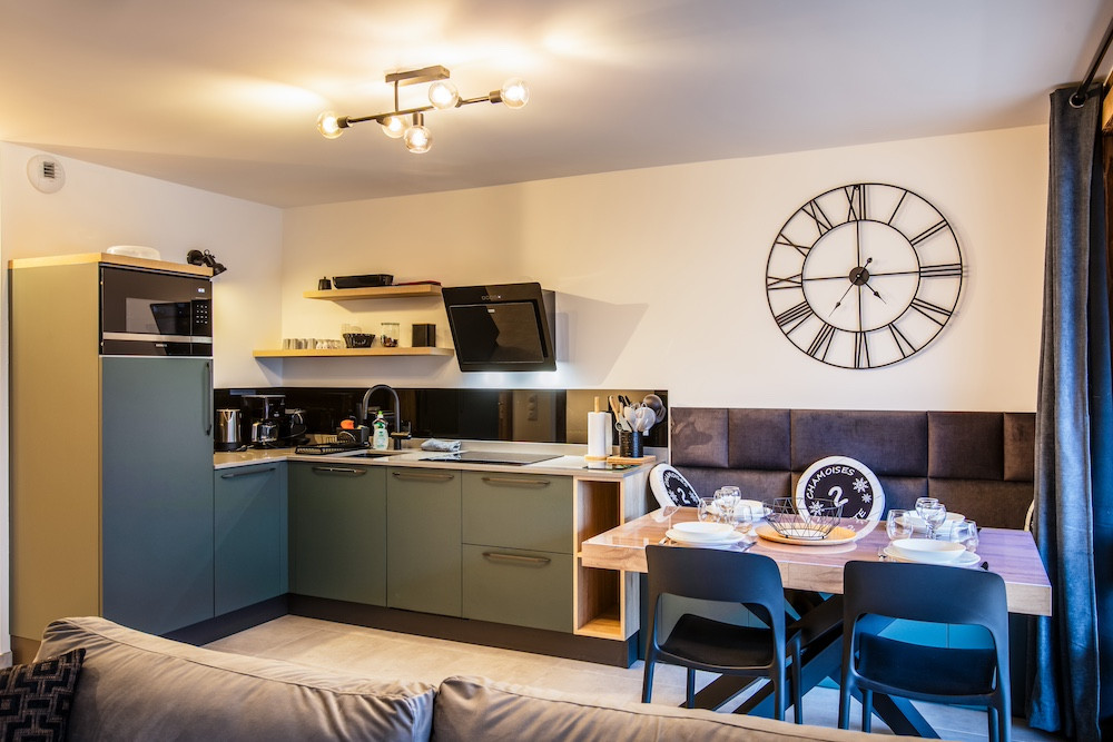Carmine-A201-cuisine-salle-a-manger-location-appartement-chalet-Les-Gets