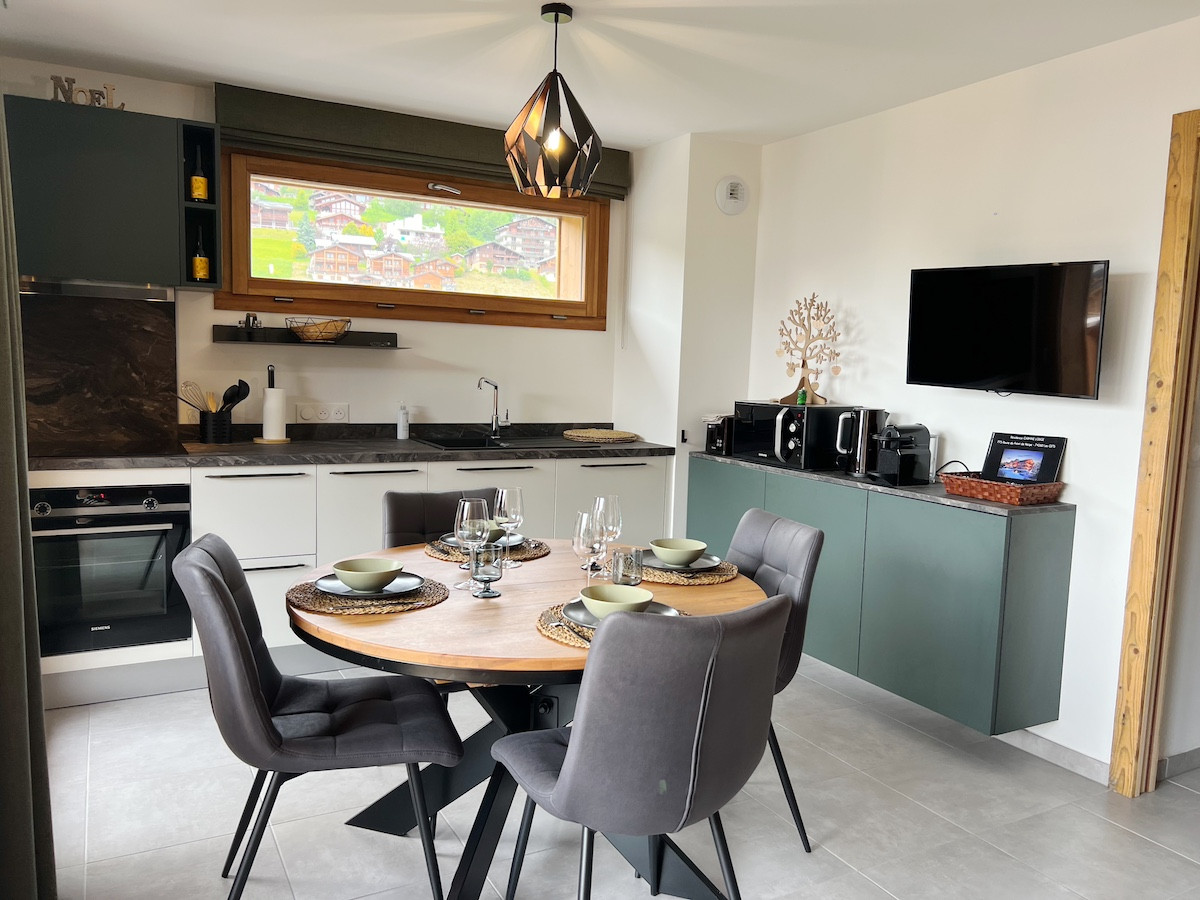 Carmine-Lodge-A205-cuisine-location-appartement-chalet-Les-Gets