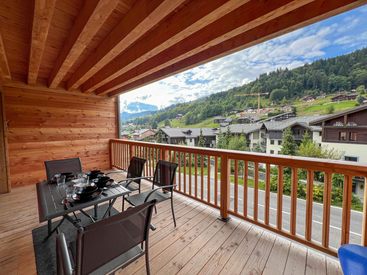 Carmine-Lodge-A206-terrasse-location-appartement-chalet-Les-Gets
