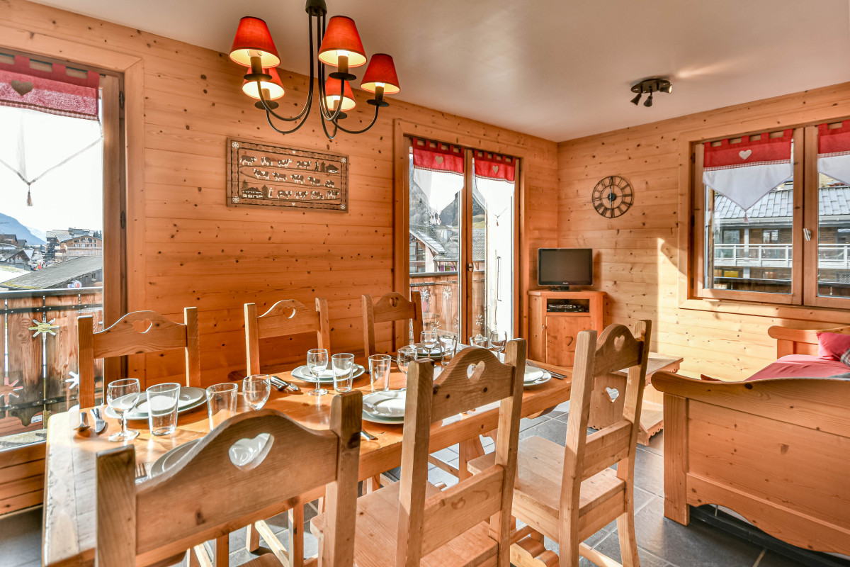Carry-3-salon-location-appartement-chalet-Les-Gets