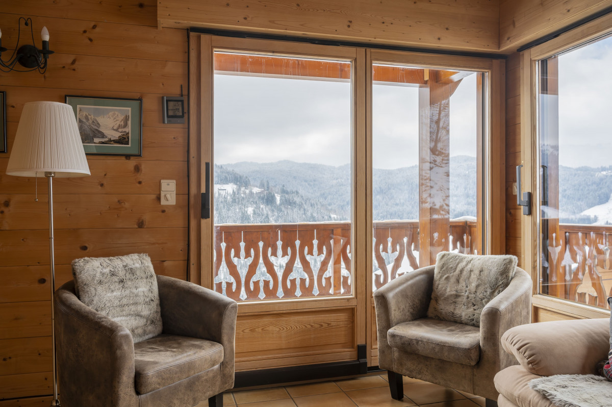 chalet-1066-hibou-salon-location-appartement-chalet-Les-Gets