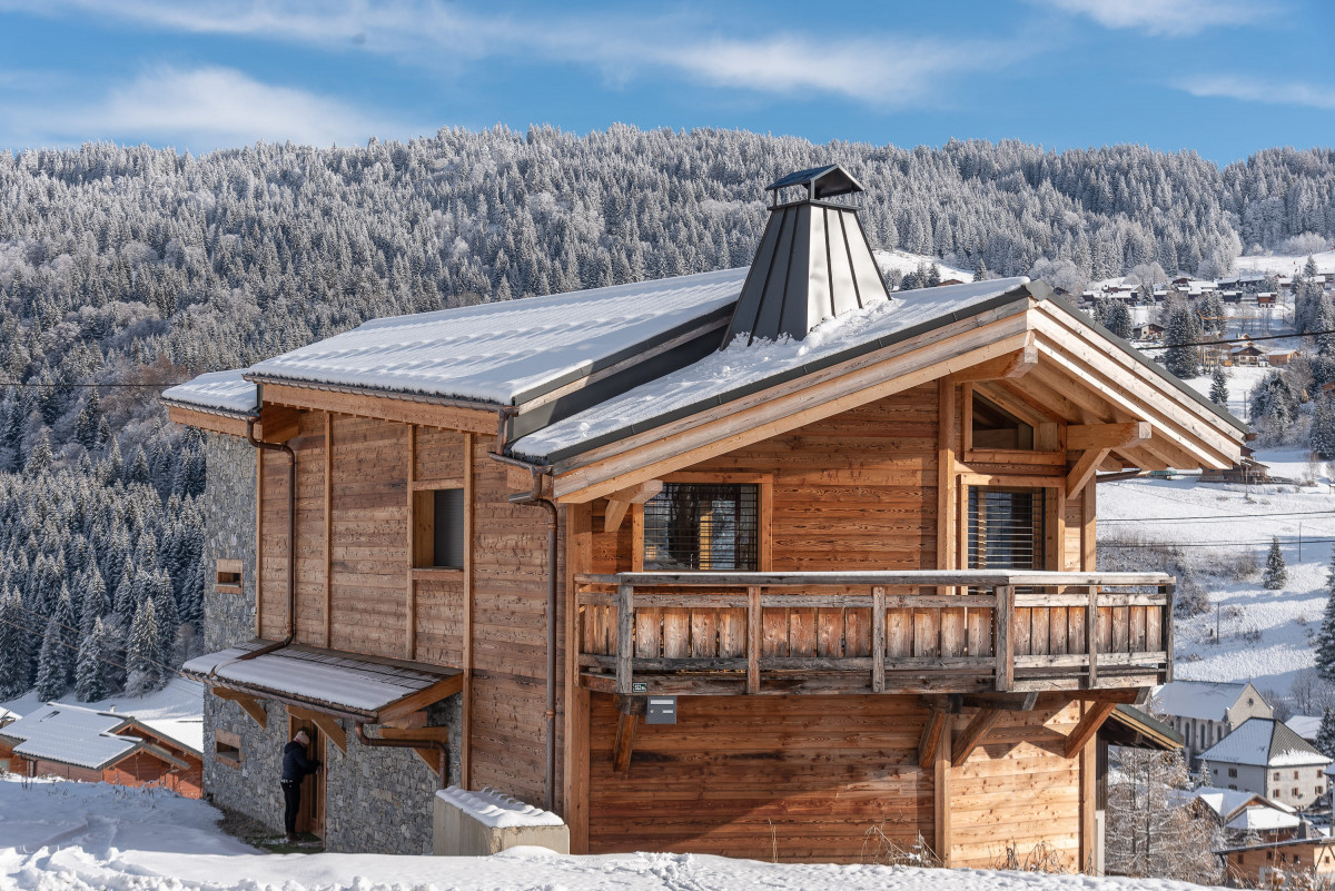chalet-cocoon-exteirieur-hiver-location-appartement-chalet-Les-Gets