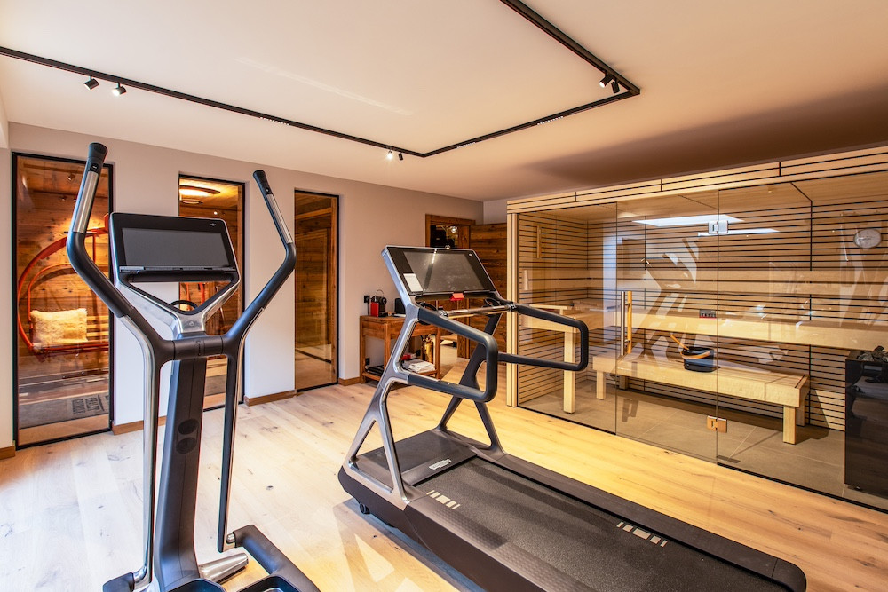 Chalet-Grizzly-3-salle-de-sport-sauna-location-appartement-chalet-Les-Gets