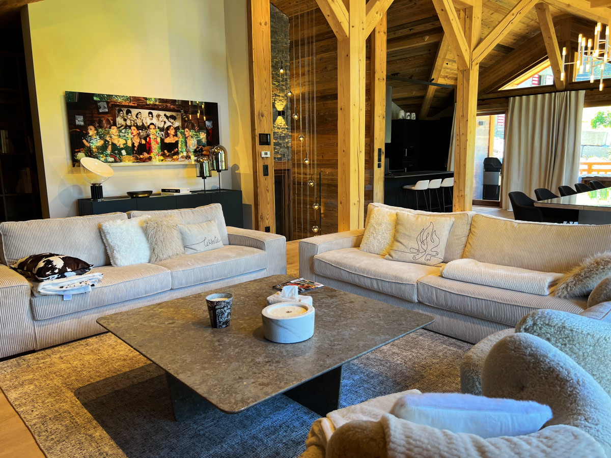 Chalet-Grizzly-3-salon-salle-a-manger-location-appartement-chalet-Les-Gets