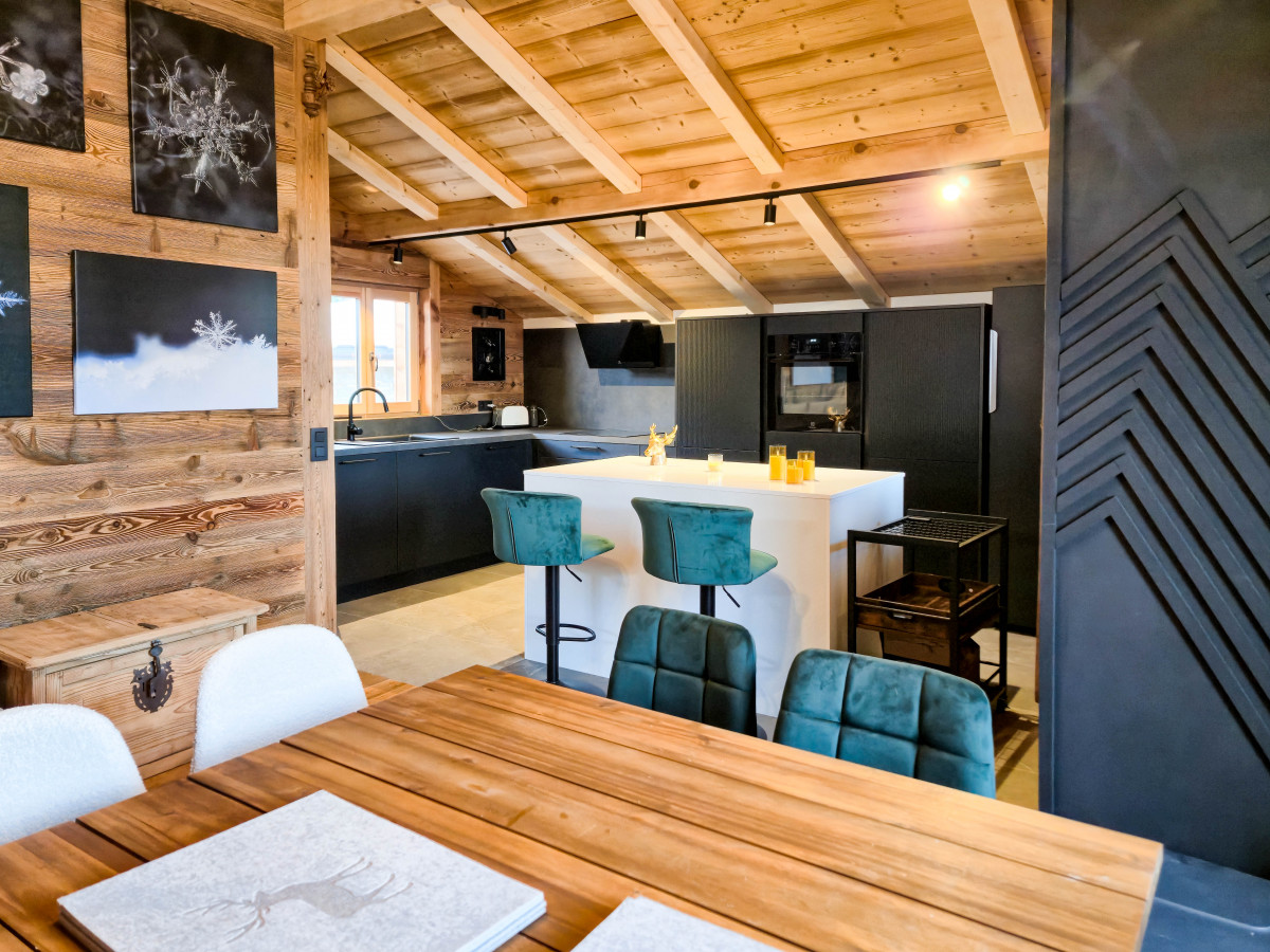 chalet-lumikki-cuisine-location-appartement-chalet-Les-Gets