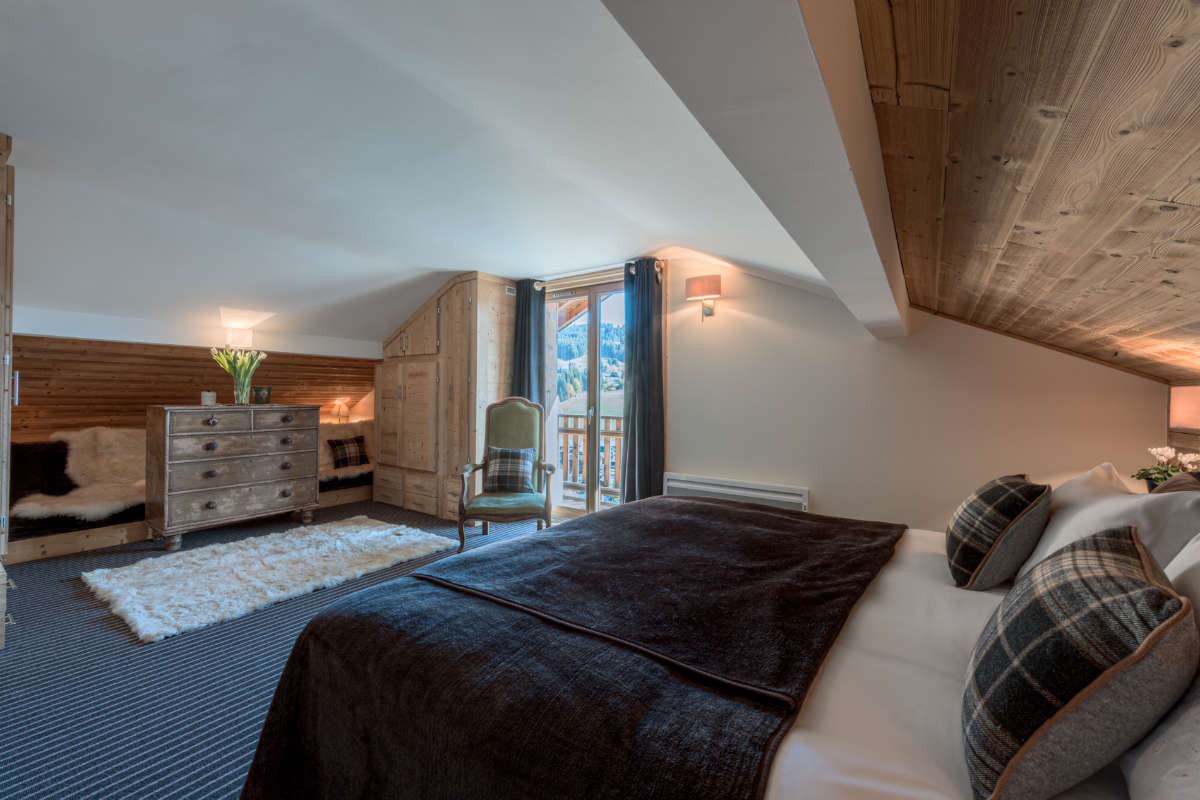Chalet345-chambre-lit-double-location-appartement-chalet-Les-Gets