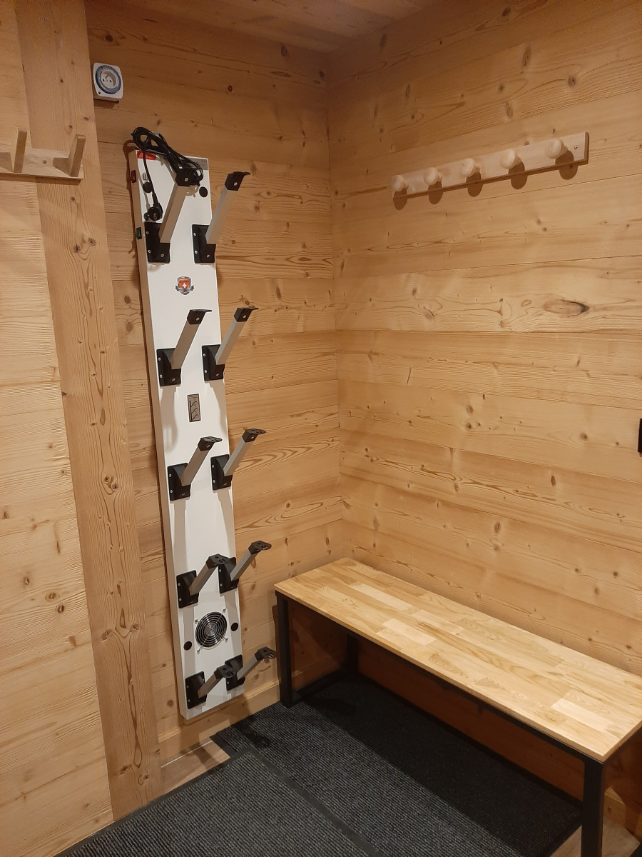 chaletcoppel1-entree-location-appartement-chalet-Les-Gets