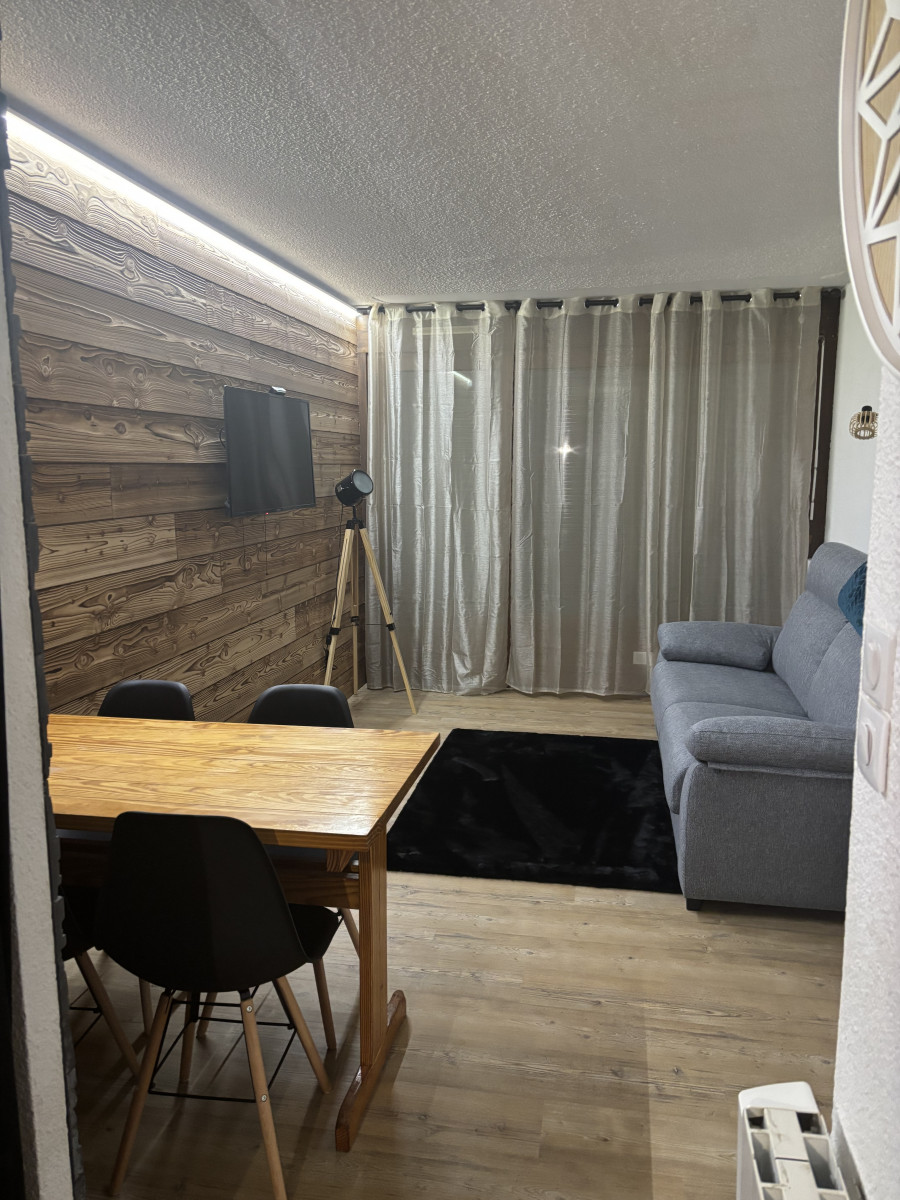 chavannes-2032-salon-location-appartement-chalet-Les-Gets