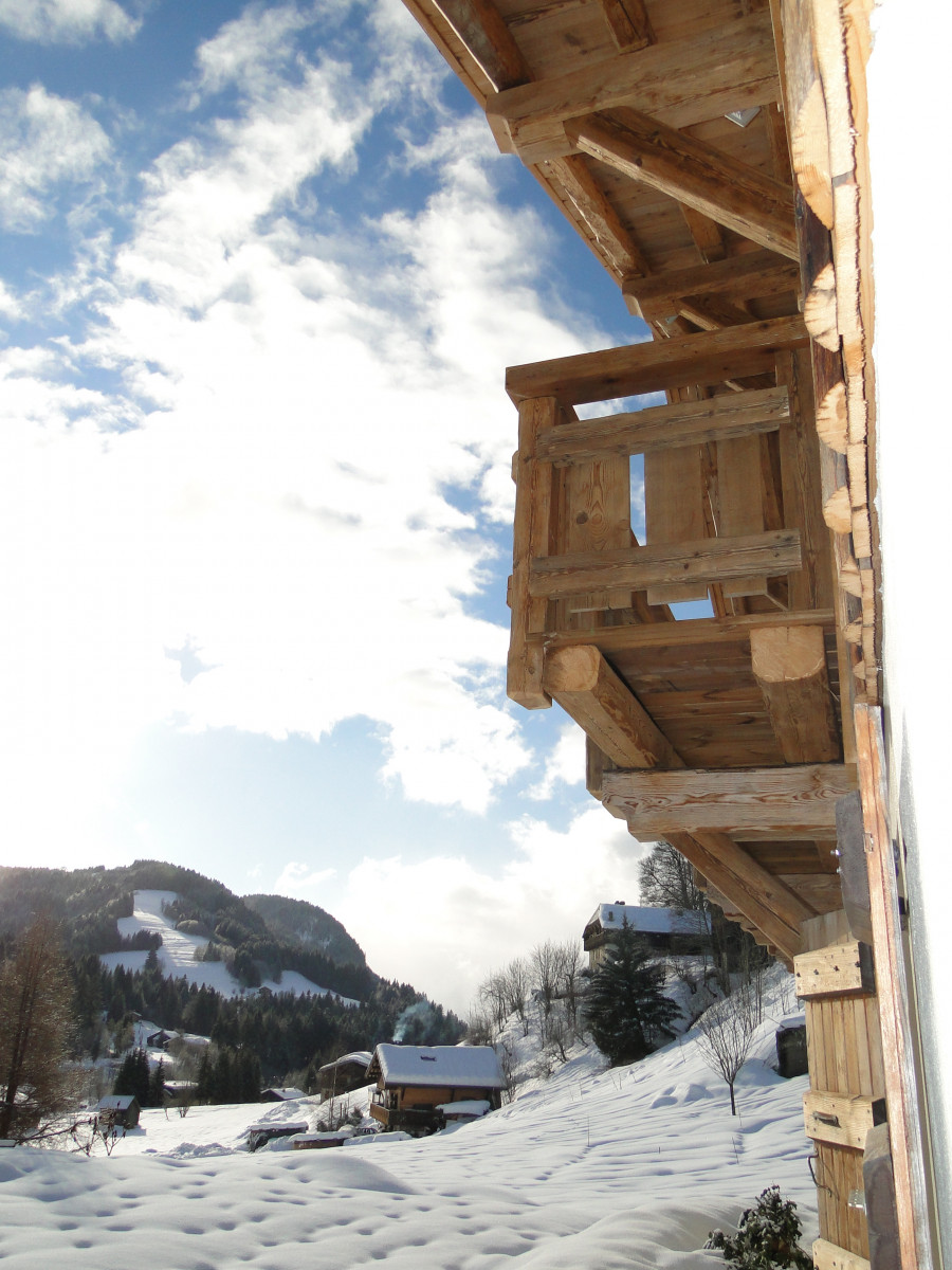 Chez-la-fine-exterieur-hiver-location-appartement-chalet-Les-Gets