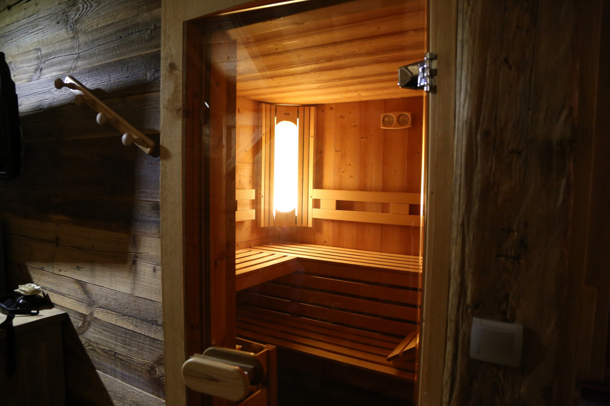 Chez-la-fine-sauna-detente-location-appartement-chalet-Les-Gets