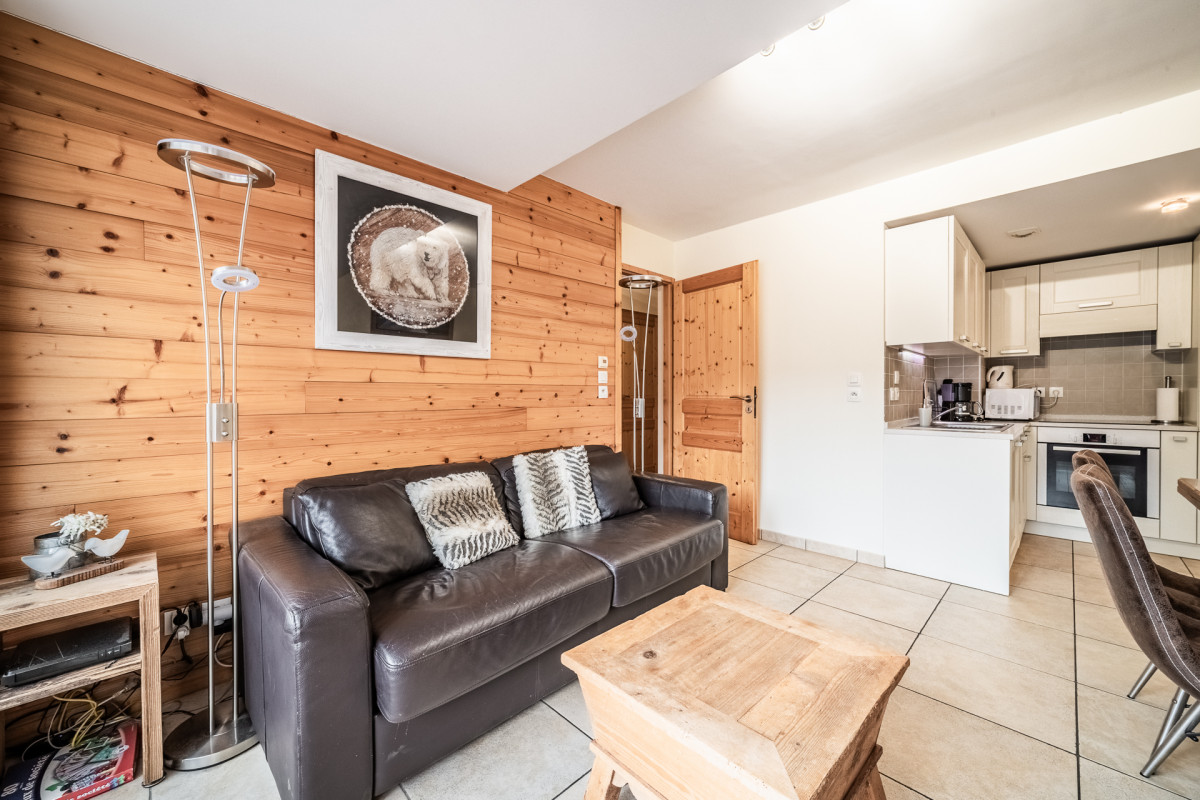 Cristal-2-salon-cuisine-salle-a-manger-location-appartement-chalet-Les-Gets Cristal-2-salon-cuisine-salle-a-manger-location-appartement-chalet-Les-Gets