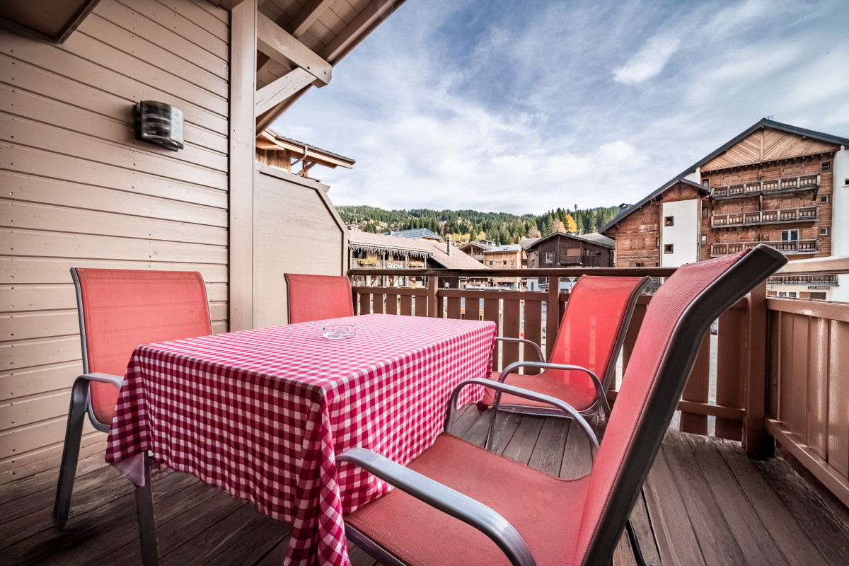 Cristal-2-terrasse-location-appartement-chalet-Les-Gets Cristal-2-terrasse-location-appartement-chalet-Les-Gets