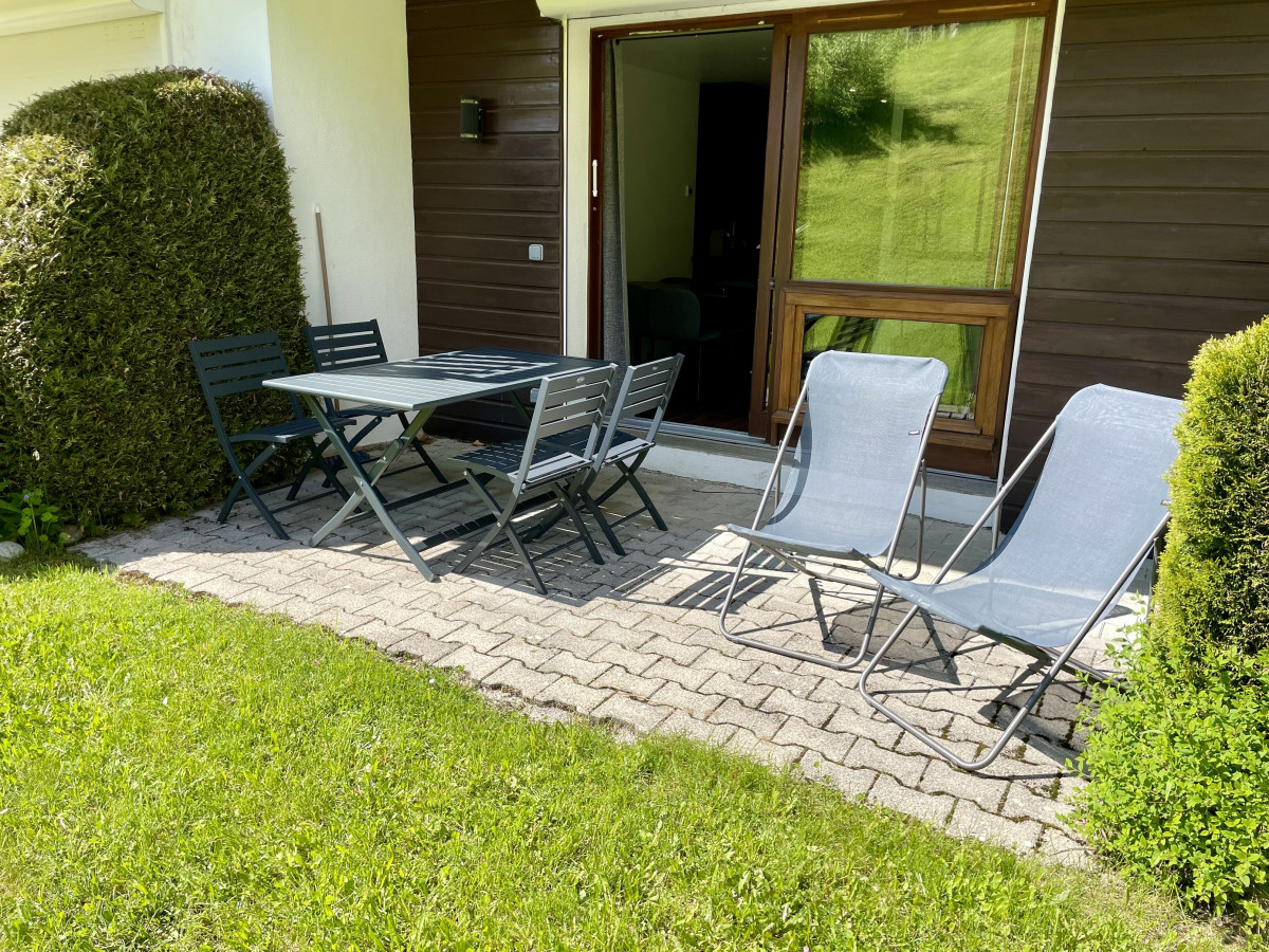 Drakkar29-exterieur-terrasse-location-appartement-chalet-Les-Gets