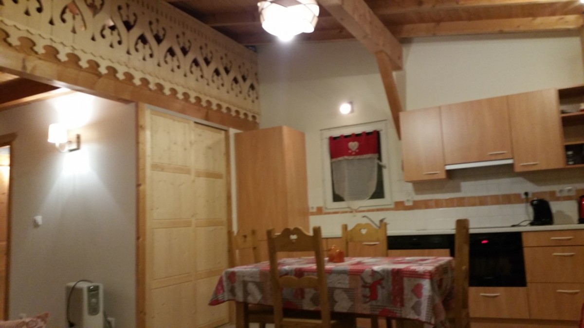 Forge-H-cuisine1-location-appartement-chalet-Les-Gets