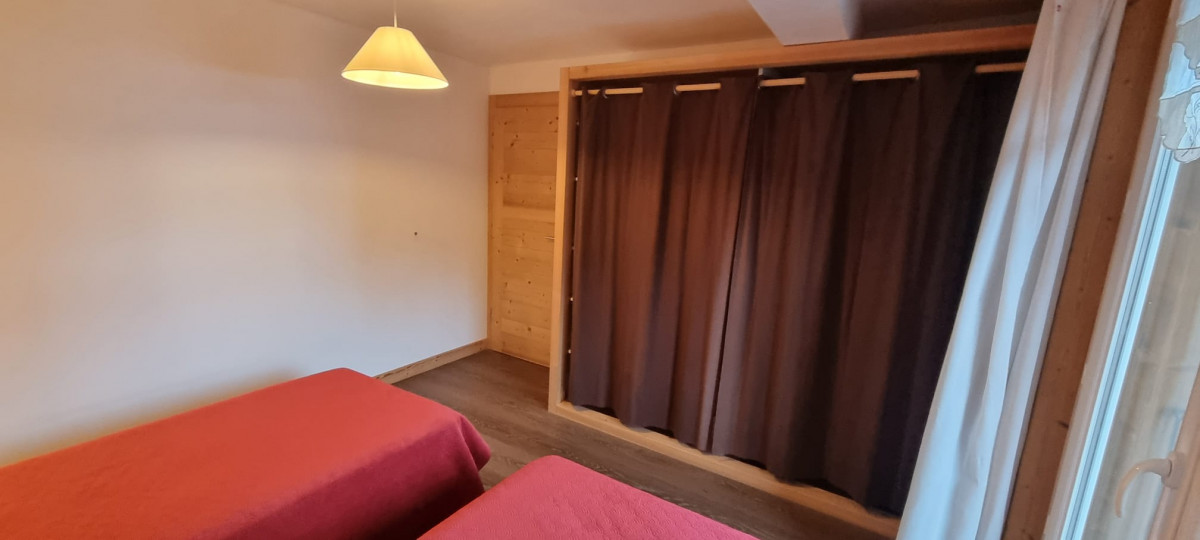 Chambre avec placard intégré Chambre avec placard intégré