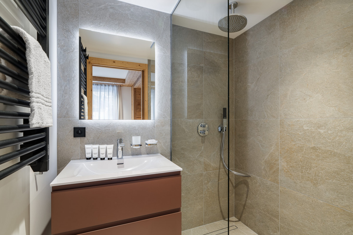 kangto-lesgets-2-dalideo-web-012-19469899