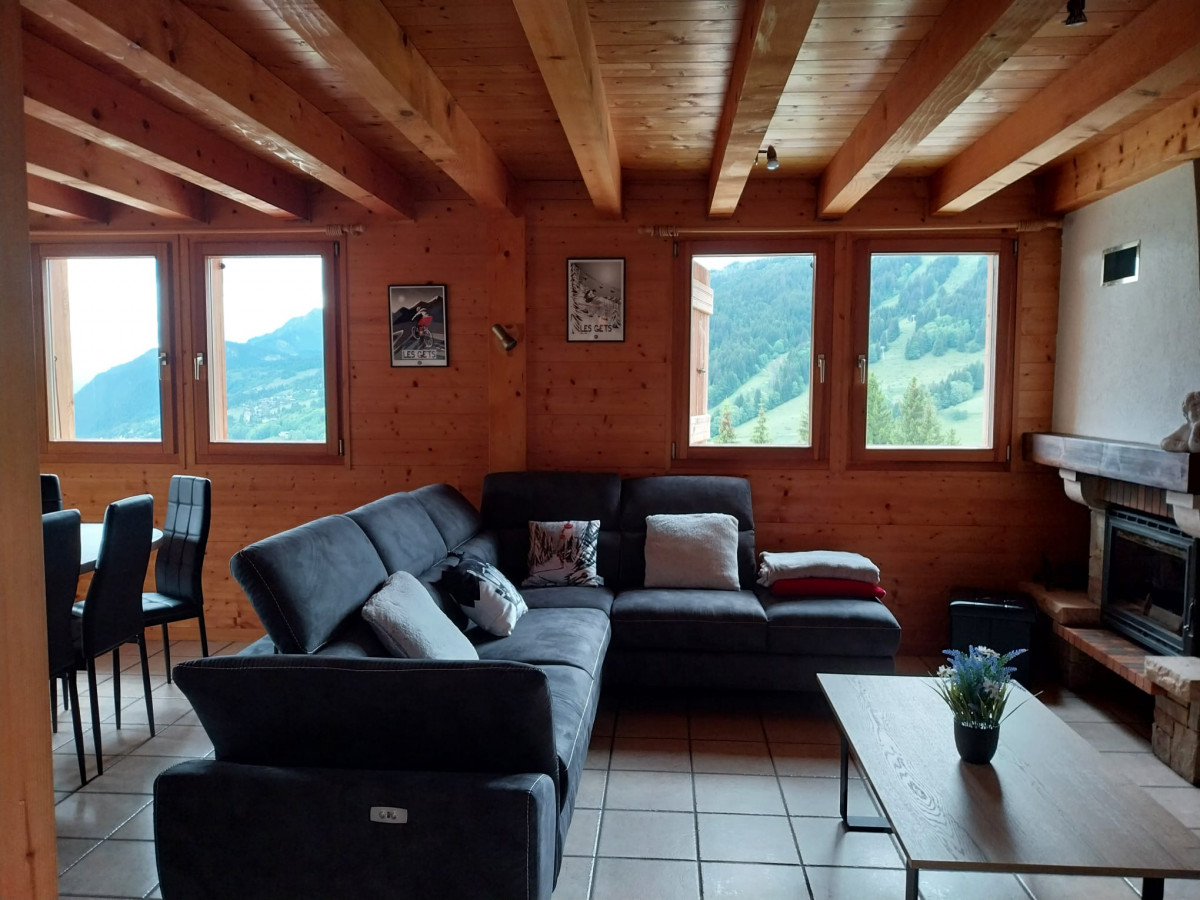 Kavakia-salon-location-appartement-chalet-Les-Gets
