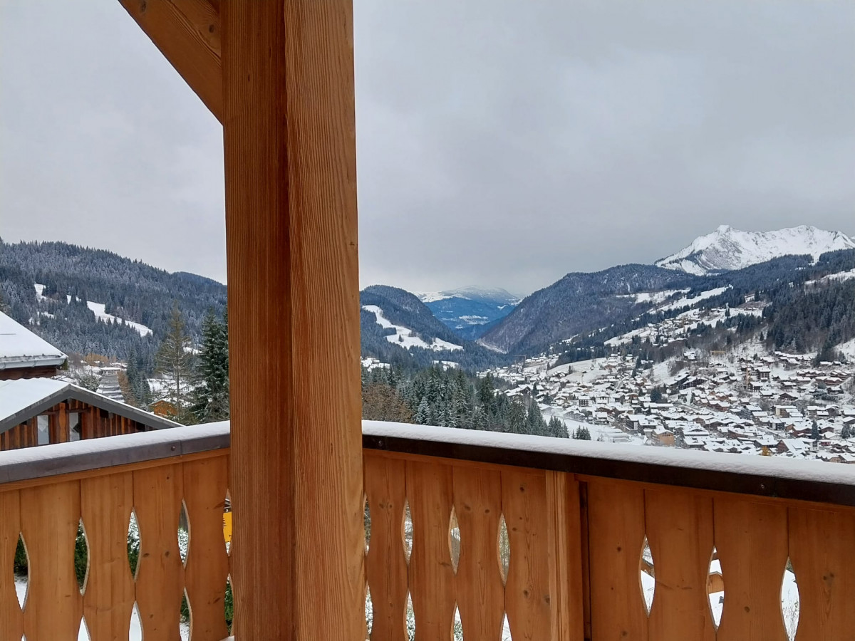Kavakia-vue-hiver-location-appartement-chalet-Les-Gets