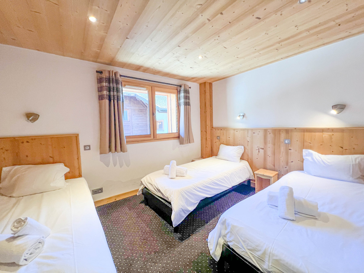Marly-2-chambre-triple-lits-simples-location-chalet-appartement-Les-Gets Marly-2-chambre-triple-lits-simples-location-chalet-appartement-Les-Gets