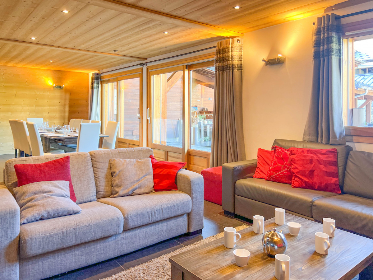 Marly-2-salle-a-manger-salon-location-chalet-appartement-Les-Gets Marly-2-salle-a-manger-salon-location-chalet-appartement-Les-Gets