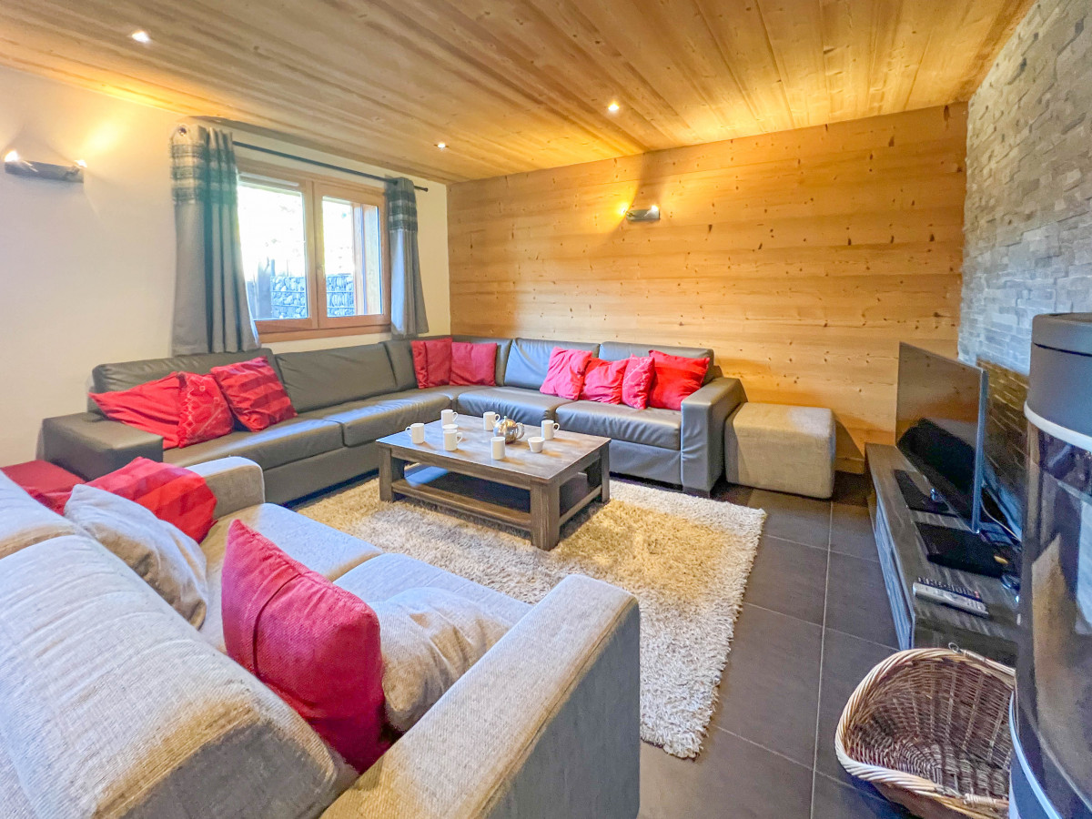 Marly-2-salon-location-chalet-appartement-Les-Gets Marly-2-salon-location-chalet-appartement-Les-Gets