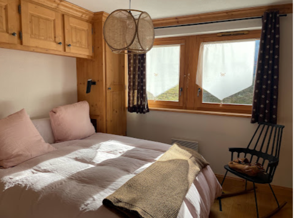 Passafranc-chambre2-location-appartement-chalet-Les-Gets