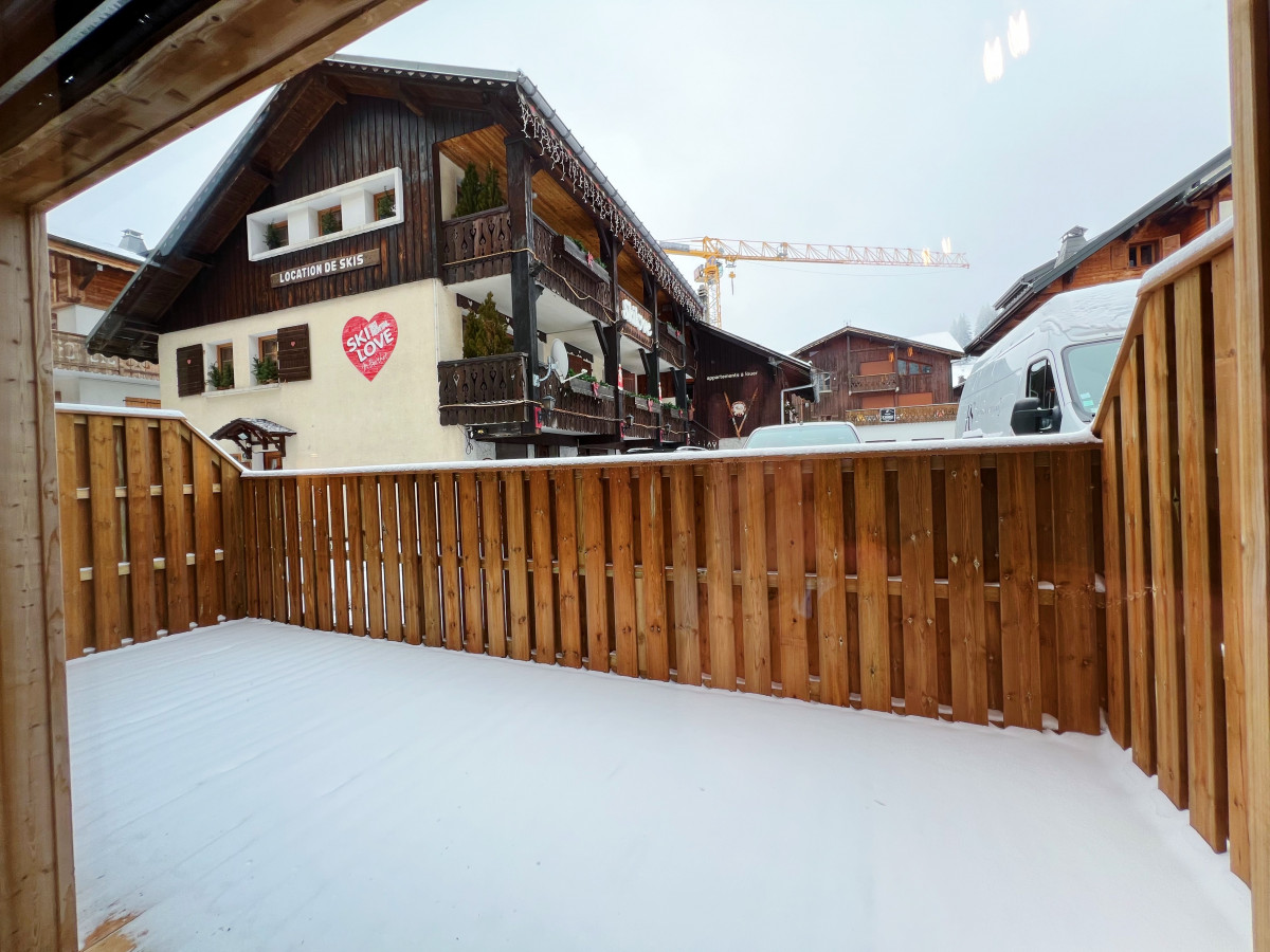 Pearl-001-terrasse-location-appartement-chalet-Les-Gets