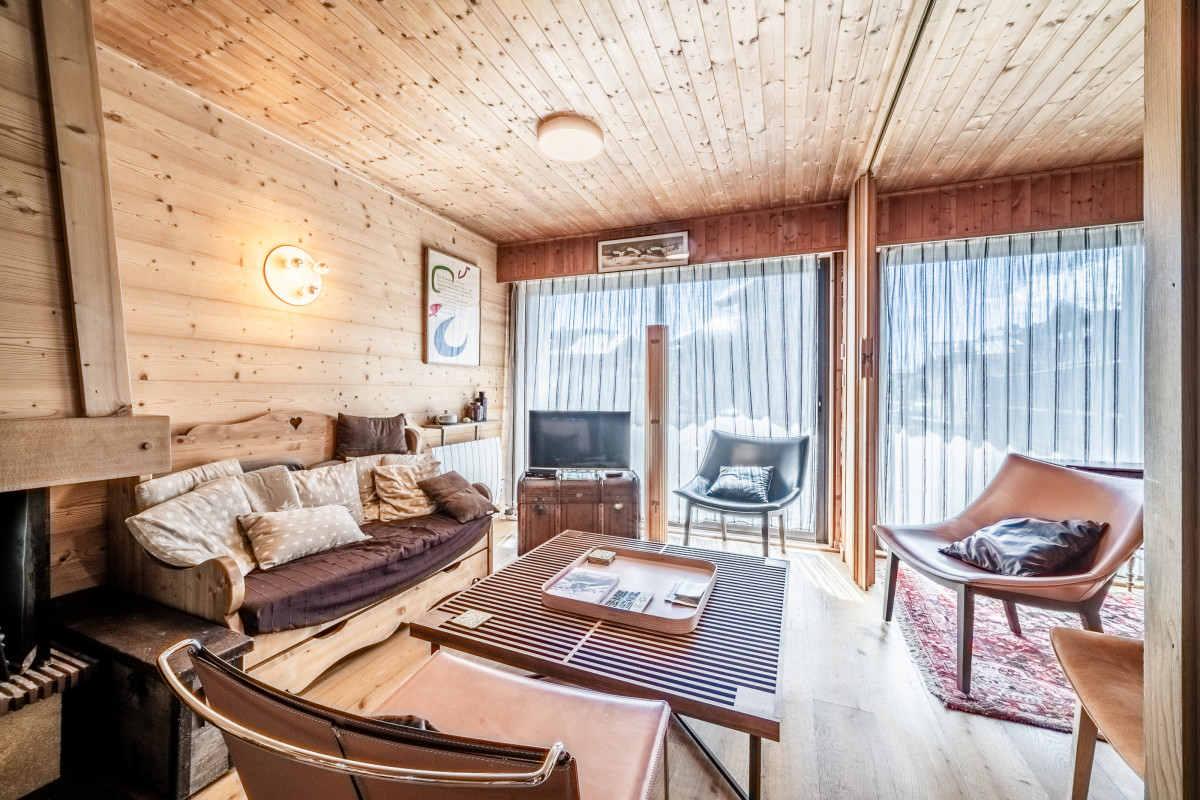 Pied-de-Adroit-5-sejour-salon-location-appartement-chalet-Les-Gets