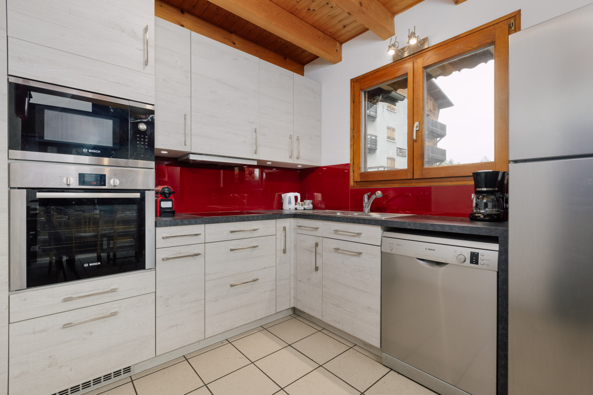 Portes-du-Soleil-1-cuisine-location-appartement-chalet-Les-Gets