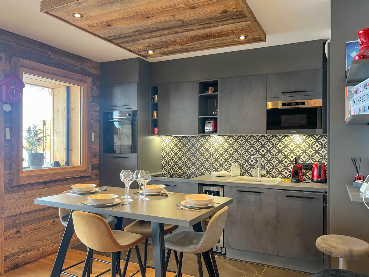 Premiere-loge-1-cuisine-location-appartement-chalet-Les-Gets