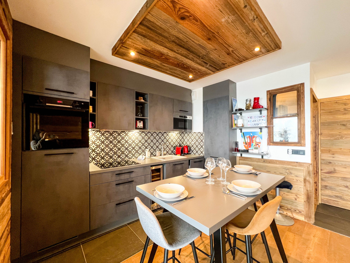 Premiere-loge-1-cuisine-location-appartement-chalet-Les-Gets