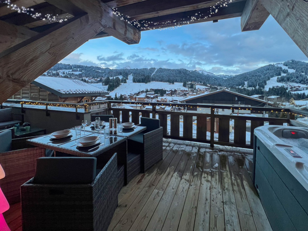 Premiere-loge-1-terrasse-location-appartement-chalet-Les-Gets