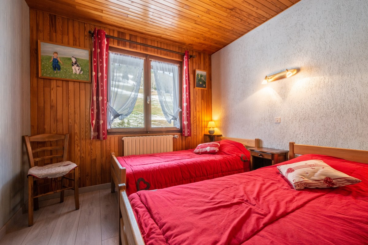 Pressenage-Mesange-chambre-location-appartement-chalet-Les-Gets