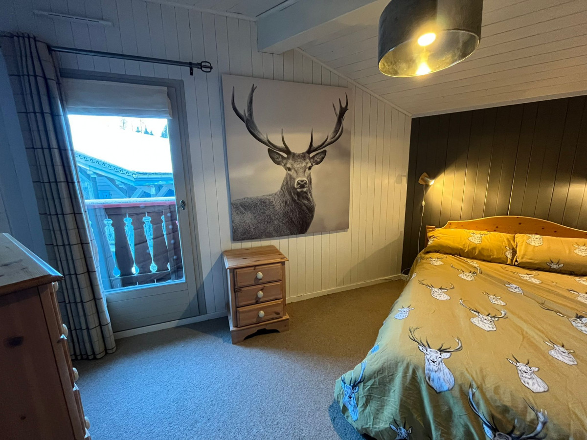 Renard-du-Lac-chambre3-location-appartement-chalet-Les-Gets