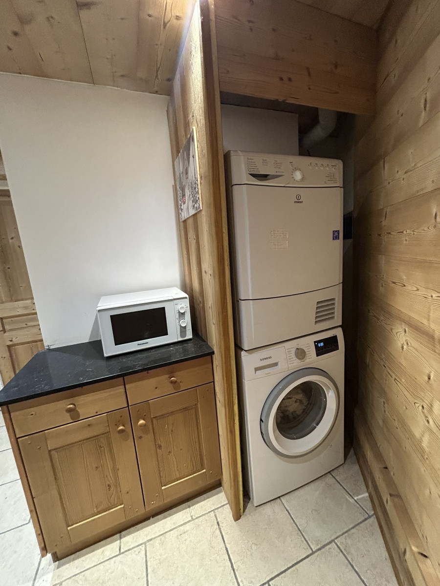 Renard-du-Lac-cuisine2-location-appartement-chalet-Les-Gets