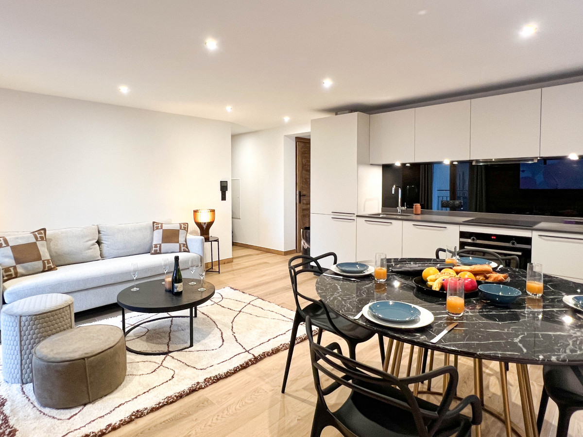 Sapin-2-cuisine-salon-location-appartement-chalet-Les-Gets