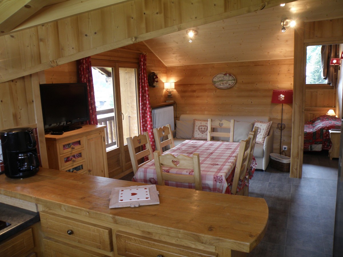 Sapiniere-9-sejour2-location-appartement-chalet-Les-Gets