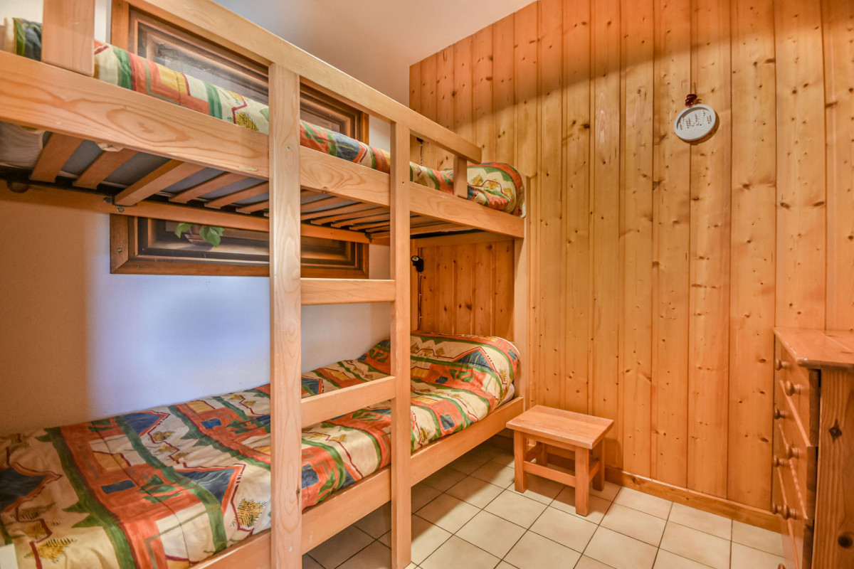 Soleil-de-minuit-cabine-lits-superposes-location-appartement-chalet-les-gets Soleil-de-minuit-cabine-lits-superposes-location-appartement-chalet-les-gets