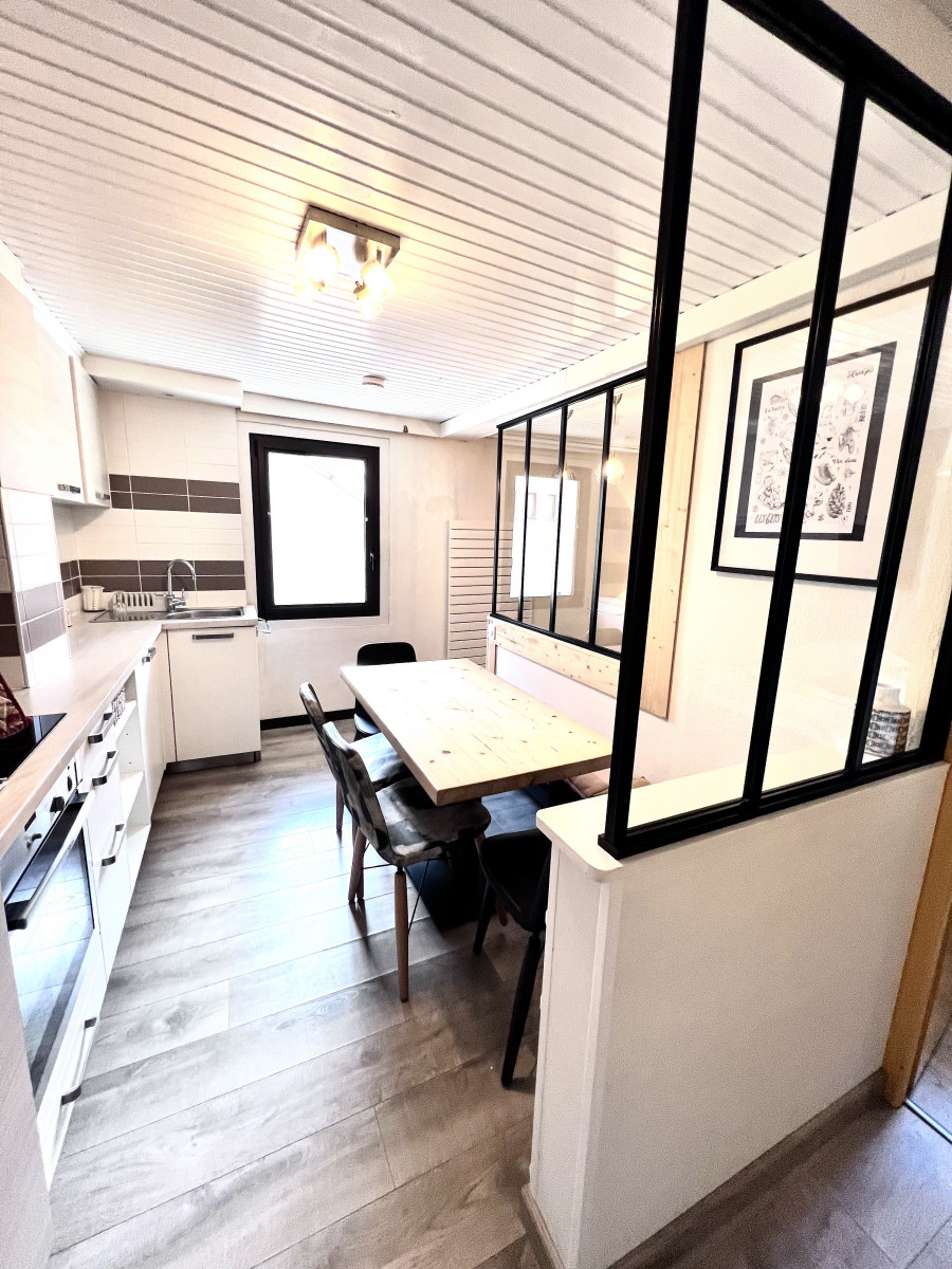 Splery-gentiane-cuisine-location-chalet-appartement-Les-Gets