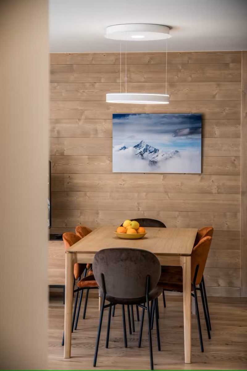 stella-kanoko-table-a-manger-location-chalet-appartement-les-gets-14324450-14364744