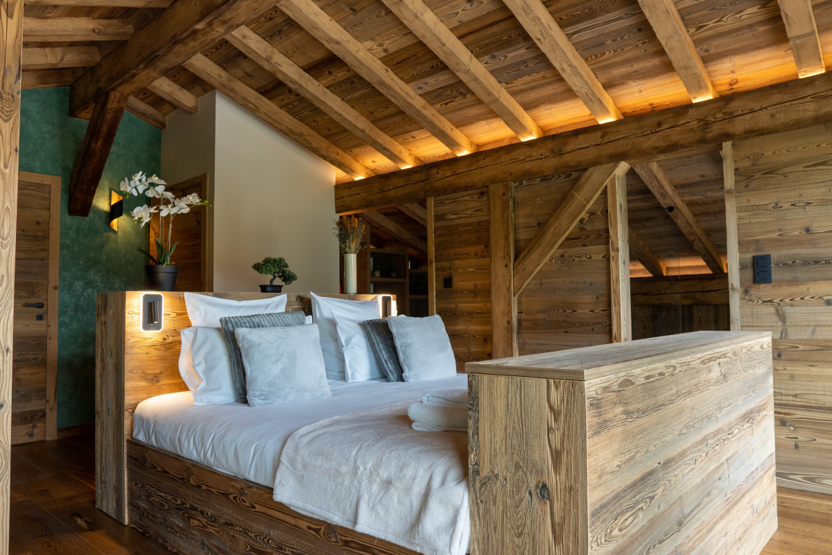 teka-roof-top-chambre-lit-double-location-appartement-chalet-Les-Gets
