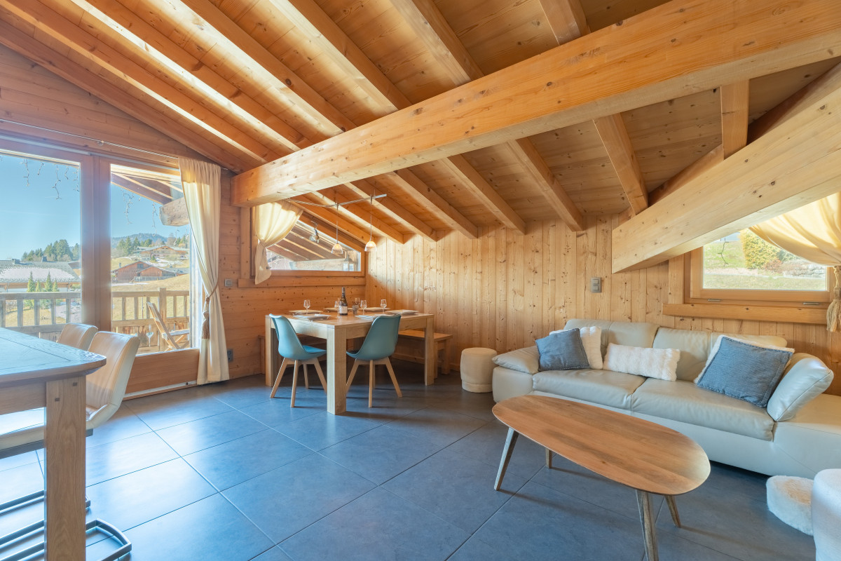 virolet-corniche-canape-table-a-manger-19382320-location-appartement-chalet-Les-Gets