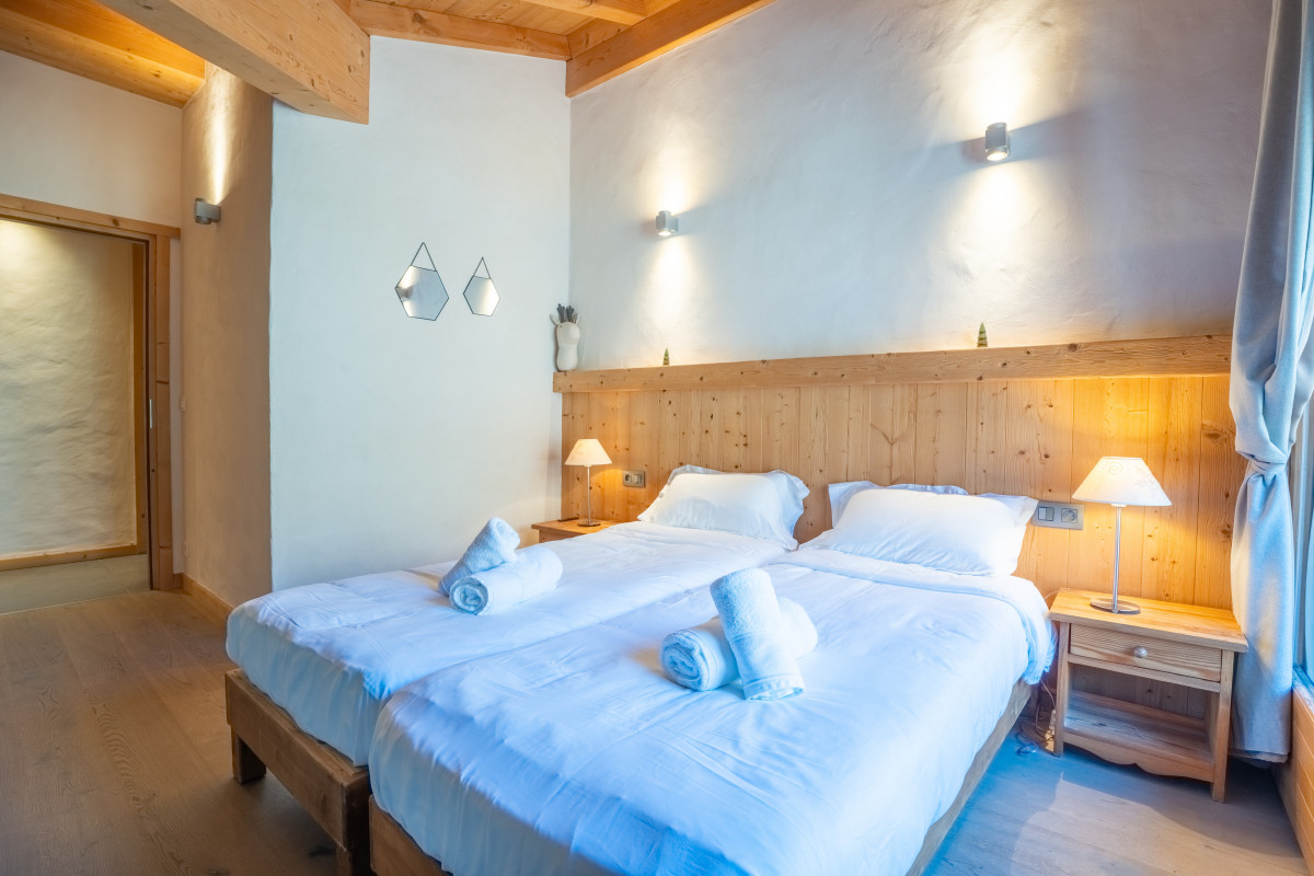 virolet-corniche-chambre2-lits-simples-19382322-location-appartement-chalet-Les-Gets