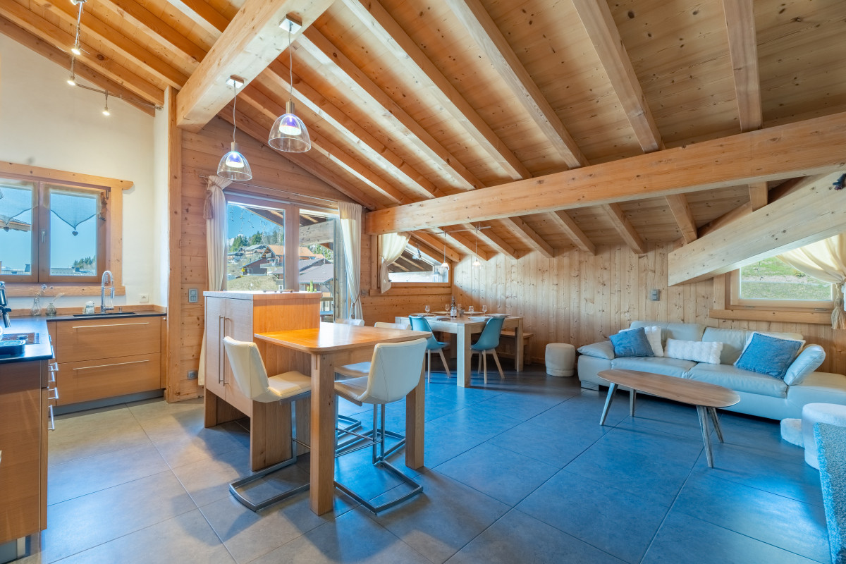 virolet-corniche-sejour-19382331-location-appartement-chalet-Les-Gets