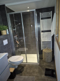 12-solaretb203-salle-douche-ensuite-location-appartement-chalet-Les-Gets