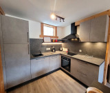 _lv_images__lot_0000000082_13_19216852